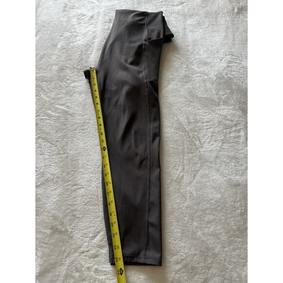 Fabletics Size XL Oasis Rib Twist Front 7/8 Jumpsuit In Taupe Slate - Picture 15 of 15